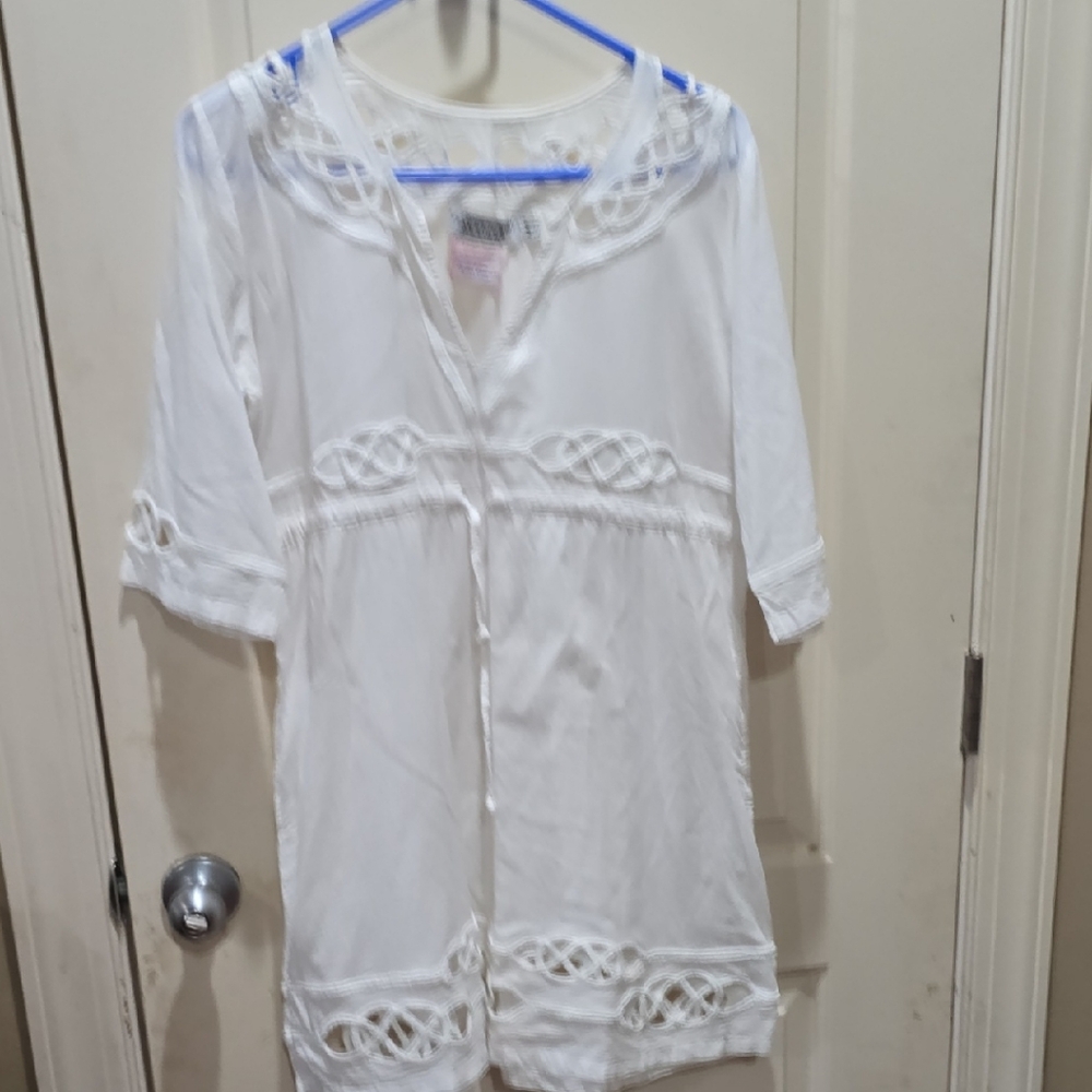 Gretchen Scott Designs White Tunic with Lace Accents